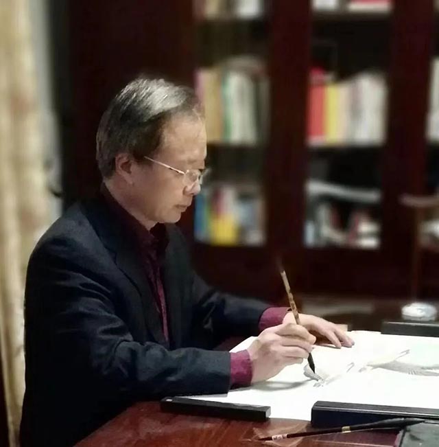 微信图片_20230314083949.jpg 张书菡看世界访谈录一一访中国画家 马飞达