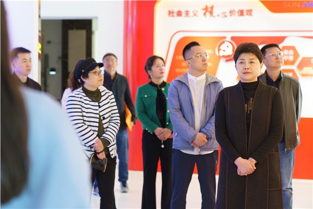 初心如磐  铿锵履职绽芳华 —— 记大连市第十七届人大代表刘天茹