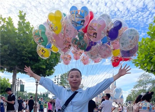 书香飘绿岛，爱尔兰华人华侨即将拥有自己的中文图书馆—— 欧洲中国文化艺术交流与合作研究会组织，赤子情华侨图书馆漂流至爱尔兰