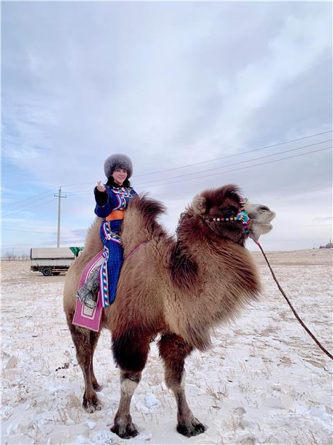 “北疆草原、相约苏尼特”——内蒙古苏尼特右旗冬季旅游那达慕、“蒙古马精神杯”超级联赛暨第十四届骆驼文化节召开