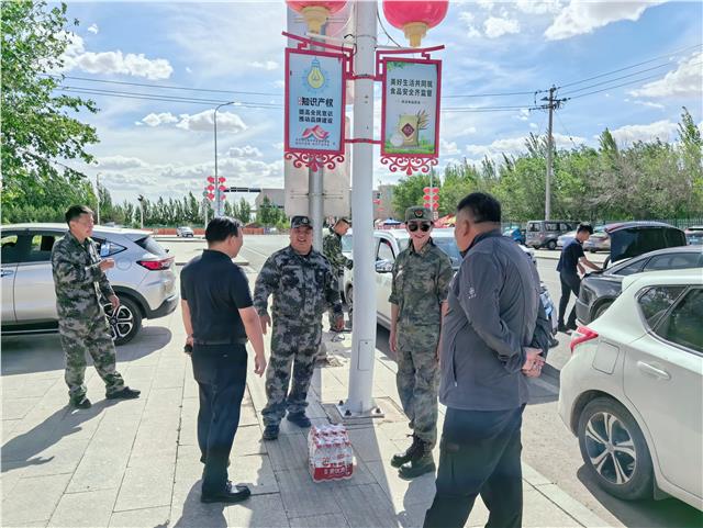 中国国际新闻:苏尼特右旗退役军人退役不褪色，为高考护航