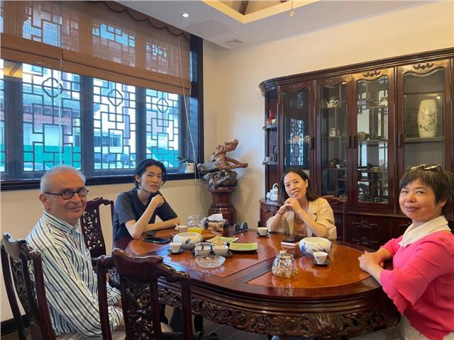 中欧文化艺术交流新篇章：中国国际新闻杂志社爱尔兰分社社长陈秋梅Annie MacCarthy与上海文艺界精英共话跨文化合作
