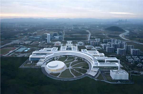西湖大学值得全社会赞助