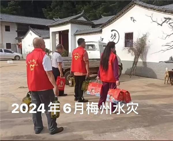 爱行天下公益平台主席王桂香：爱心奉献二十载一路温暖传万家
