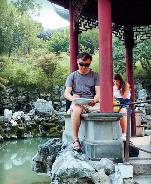 当东方园林邂逅西方哲思 ——解读董伟几何构成作品中的时空密码