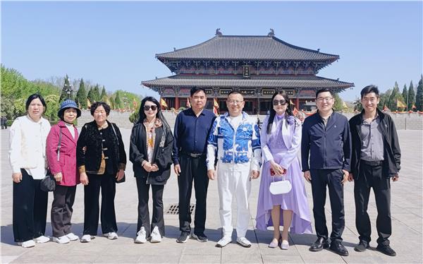 爱国港星、中国国际新闻杂志社副社长张羽希受邀到河南开展文旅赋能文化寻根行活动