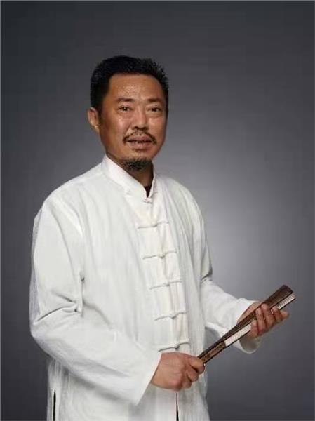 中国国际新闻杂志社书画院智库书画艺术家钱江简介
