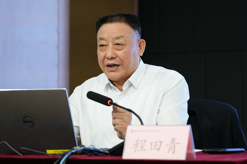 13.jpeg “探寻商道 筑梦未来”:首期企业家进大学校园联谊活动在郑州启动