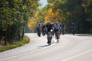 1762653626955714.jpg 政企联动、体旅融合,打造高品质骑行盛会 ——2025“中国皖美山水”骑行赛·合肥紫蓬山站暨“安信杯”肥西县第二届自行车公开赛即将开赛