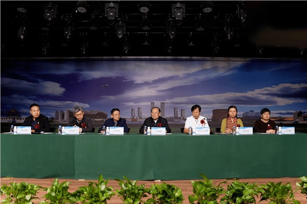 _IBK_5.jpg 健康中国工程心身医学促进发展中心正式授牌成立