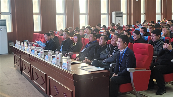 _IBK_图片2.png 共商宣传新思路 共绘职教新蓝图——河南省2025全国高职院校招生宣传研讨峰会在安阳举办