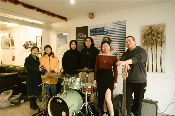 四星期两场慈善音乐会，陈秋梅奏响都柏林爱与希望的旋律