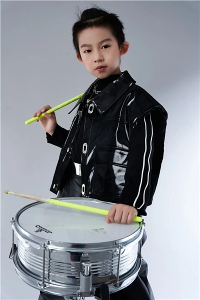 东方魅力绽放慈善音乐会，汉服古筝惊艳爱尔兰