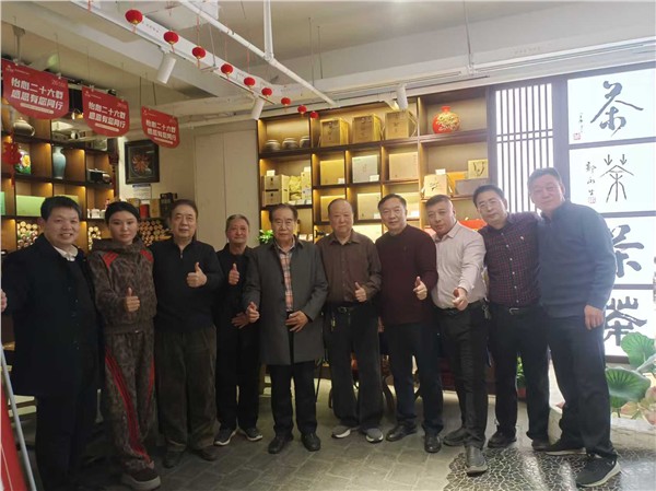 北京国新环球文化传媒有限公司砥砺前行十二载，“精忠报国”牌粉皮粉条斩获2025年度中国商业创新金鼎典范品牌