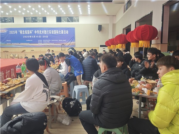 _IBK_16.jpg “精忠报国”杯国际散打赛事元旦联欢晚会暨刘兵散打基地新年表彰会成功举办