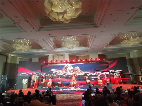 _IBK_3.jpg 英雄精神薪火传 文化聚力贺新春——“硬骨头六连”参战英雄与皖企名流共赴迎新春大联欢