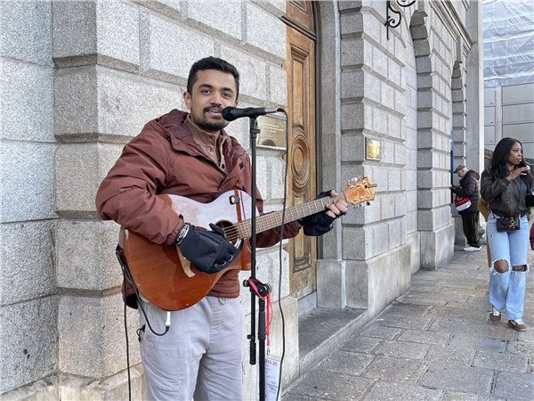 印度音乐才子 Shubham Patil 将献艺“世界因爱而生”全球春晚