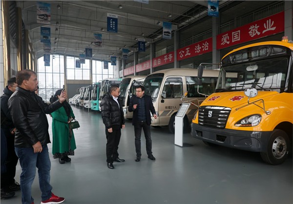 巴西华商会代表团到少林客车参访考察并成功签约