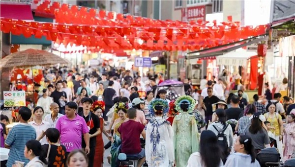 场景美学视角下企业战略演进与企业家能力的系统进化论