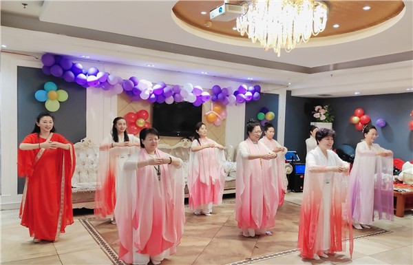 _IBK_8.jpg 中国国际新闻杂志社国际天缘禅舞艺术研究院2026“精忠报国”禅舞迎春晚会圆满举行