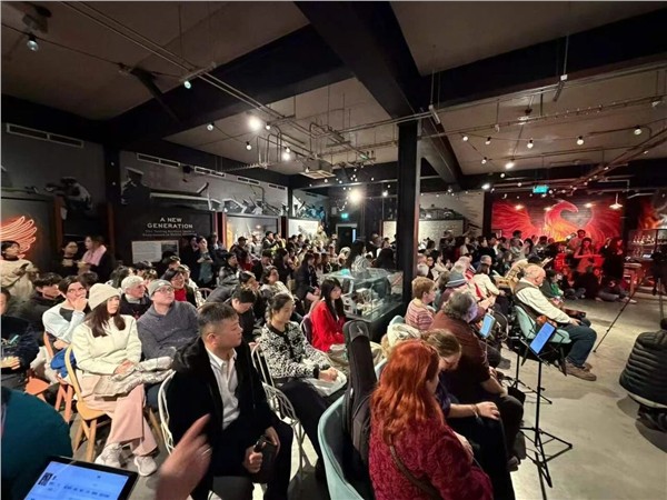 王思懿王禹祥姐弟惊艳“世界因爱而生” 第六届全球春晚的舞台