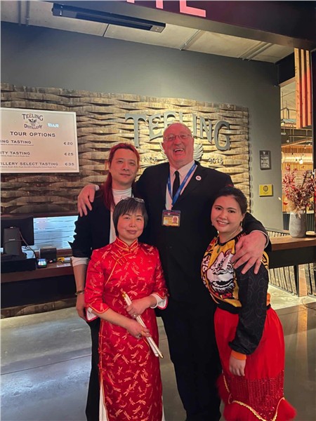 _IBK_3.jpg 马来西亚女高音孙俪绮唱响第六届“世界因爱而生”全球春晚