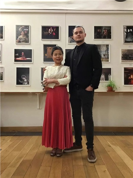 “世界因爱而生”全球春晚主持人安东尼Anton Khiao   乌克兰青年跨越中爱的国际文化交流