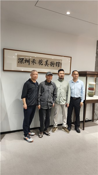 _IBK_5.jpg 上海戏剧学院教授光临禾花美术馆参观埙篪和鸣——王利、王林兄弟中国画巡展