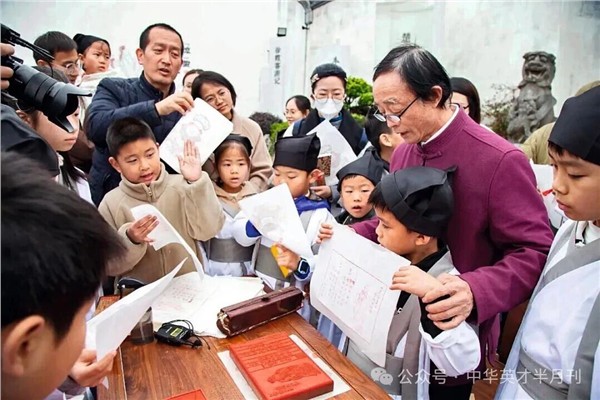 非遗传承人｜李江民：扬州大学里的“刻刀先生”  雕版印刷的“活态传承”