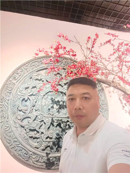 郝江华：爱的陪伴