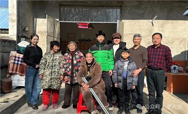 杨晓培：从火车司机到志愿一线   无私情怀续写人间大爱——记蚌埠市心连心志愿者协会会长张红卫