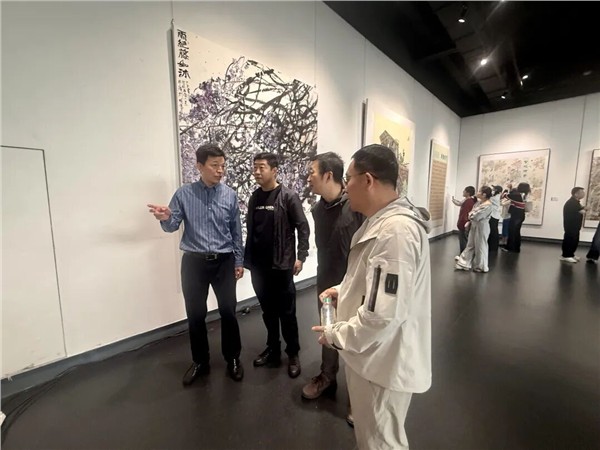 禹舜美术馆落成20周年主题活动——“八荒通神”第八届哈尔滨美术双年展（中国画）盛大启幕