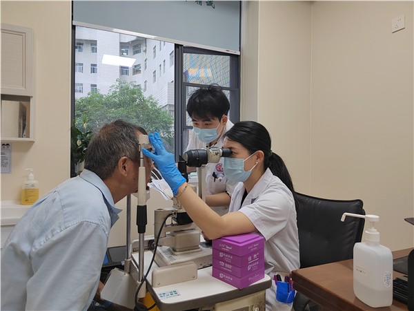_IBK_微信图片_2026-07-02_101230_934.jpg 美丽的光明天使 ——湖南省人民医院眼科主治医师:胡蓉博士