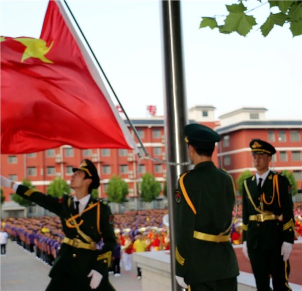 _IBK_3.jpg 少林小龙武校举行致敬中国航天事业七十周年主题升旗仪式