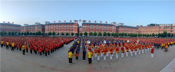 _IBK_6.png 少林小龙武校举行致敬中国航天事业七十周年主题升旗仪式
