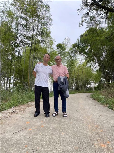 《不灭的星光》献礼首届爱尔兰-中国文化艺术节 陈秋梅写词、陈超谱曲—致敬Jimmy&nbsp;MacCarthy