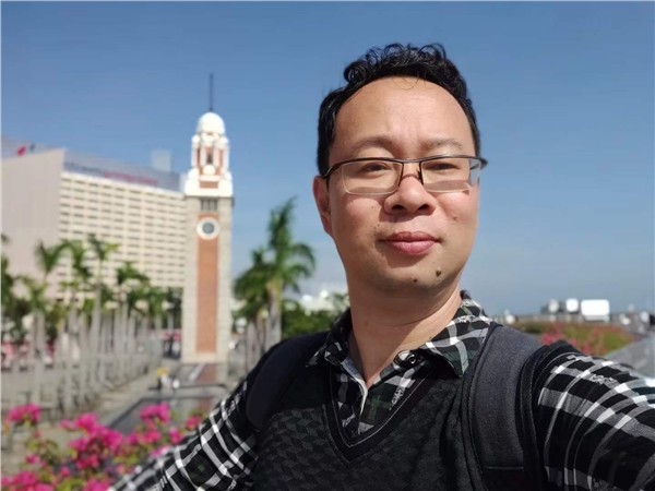 《不灭的星光》献礼首届爱尔兰-中国文化艺术节 陈秋梅写词、陈超谱曲—致敬Jimmy&nbsp;MacCarthy