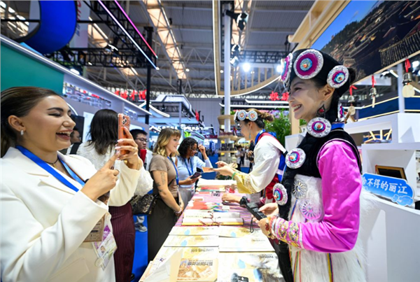 “小而美”场景营造的底层逻辑、基因编码与实操方法