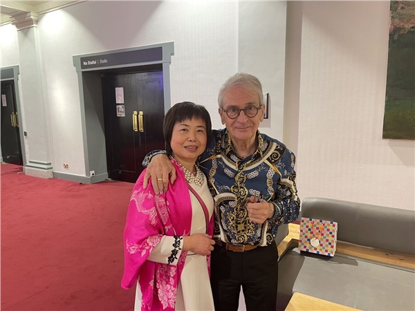 爱尔兰国宝Jimmy&nbsp;MacCarthy都柏林涅槃重生 国家音乐厅见证陈秋梅女士东方华彩