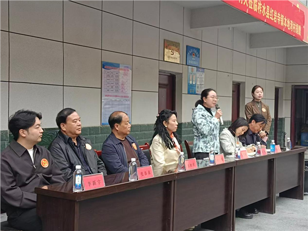 _IBK_图片2.png 善举润柞水 爱心满红岩 陕西省爱心济困协会公益帮扶活动落地柞水县红岩寺镇本地湾村